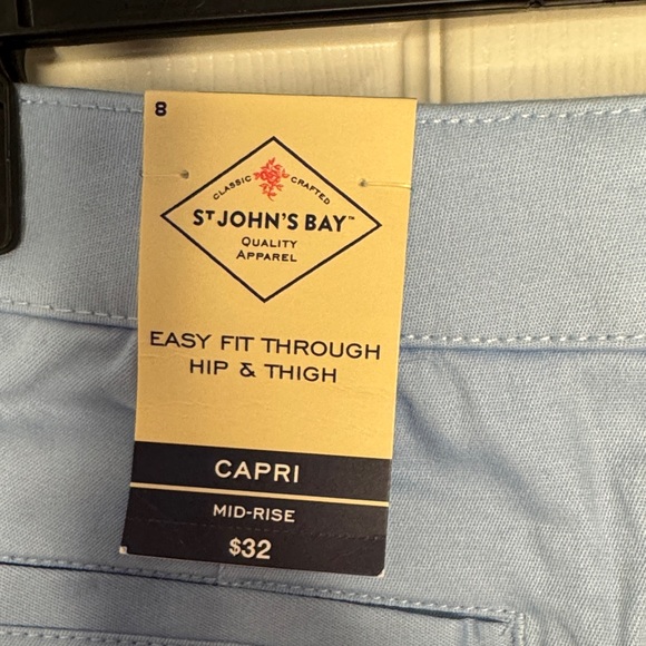 NWT St. John's Bay Light Blue Capri Pants - Picture 2 of 8